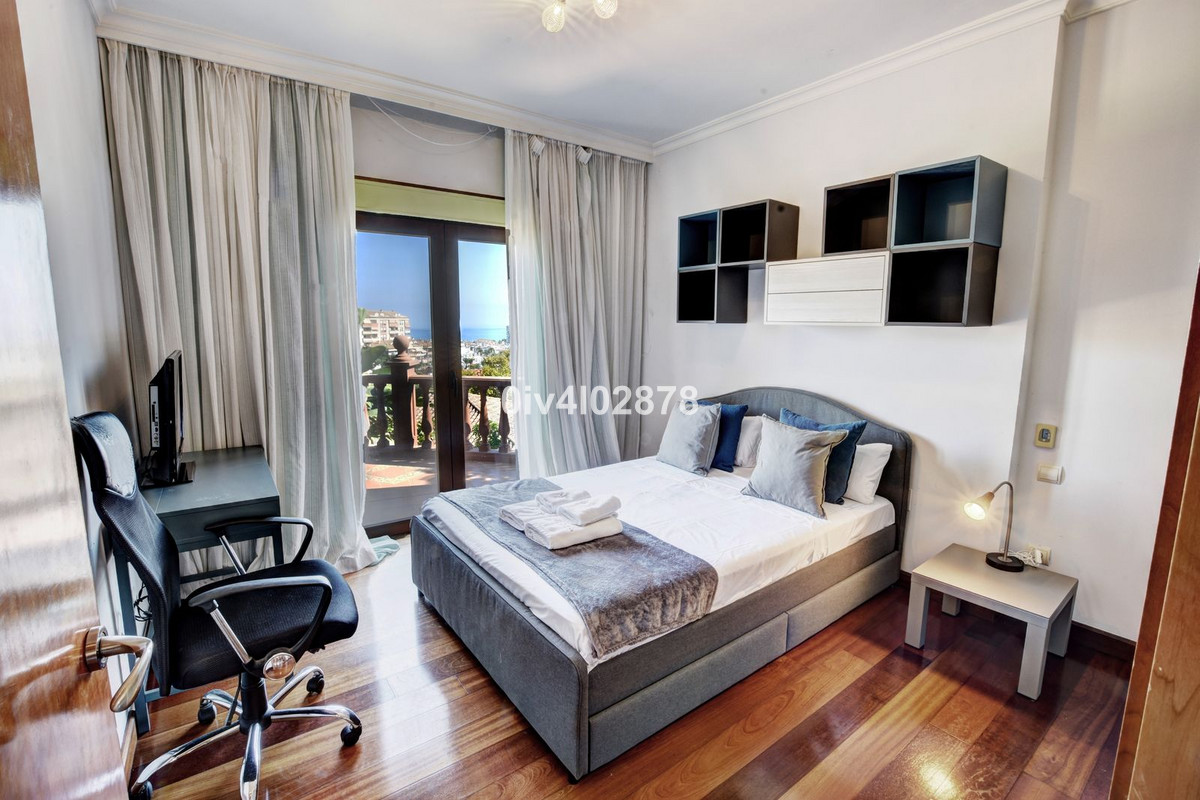 3e287d439085365d701295688ae3806c - 49