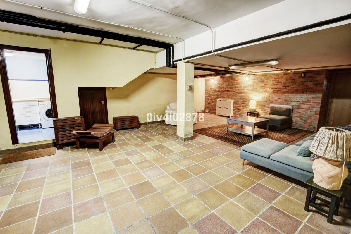 3e287d439085365d701295688ae3806c - 58