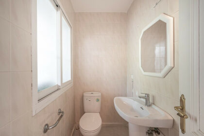 3e69ca4fcb1823a0d6ab46173354c683 - 21