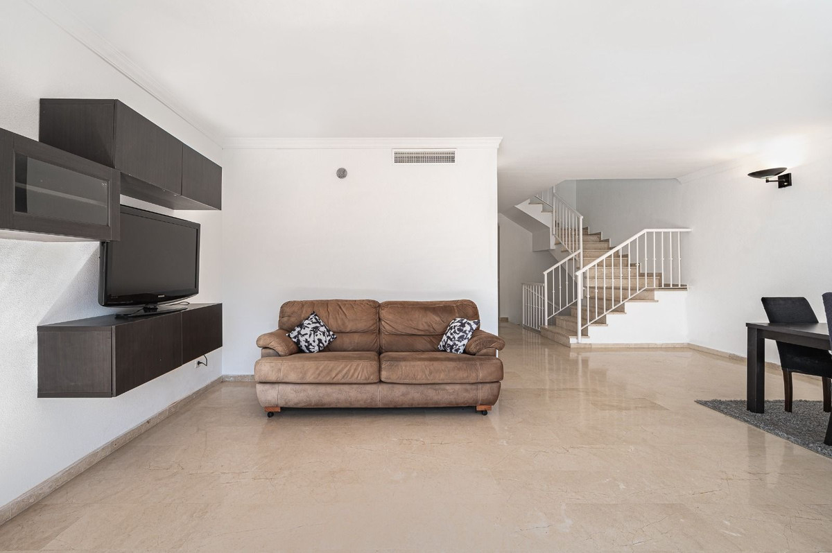 3e69ca4fcb1823a0d6ab46173354c683 - 6