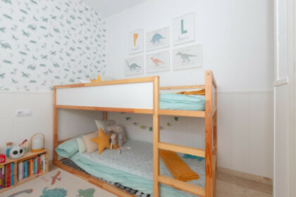 3e8cb46af6efe4a2bf7c864cc8465e8c - 18