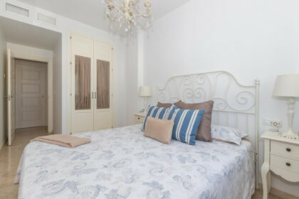 3e8cb46af6efe4a2bf7c864cc8465e8c - 24