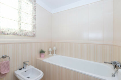 3e8cb46af6efe4a2bf7c864cc8465e8c - 26