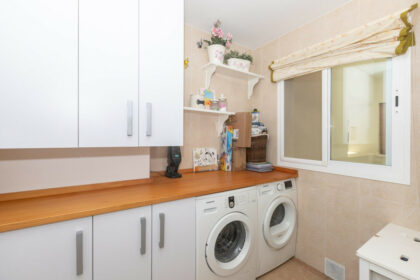 3e8cb46af6efe4a2bf7c864cc8465e8c - 9