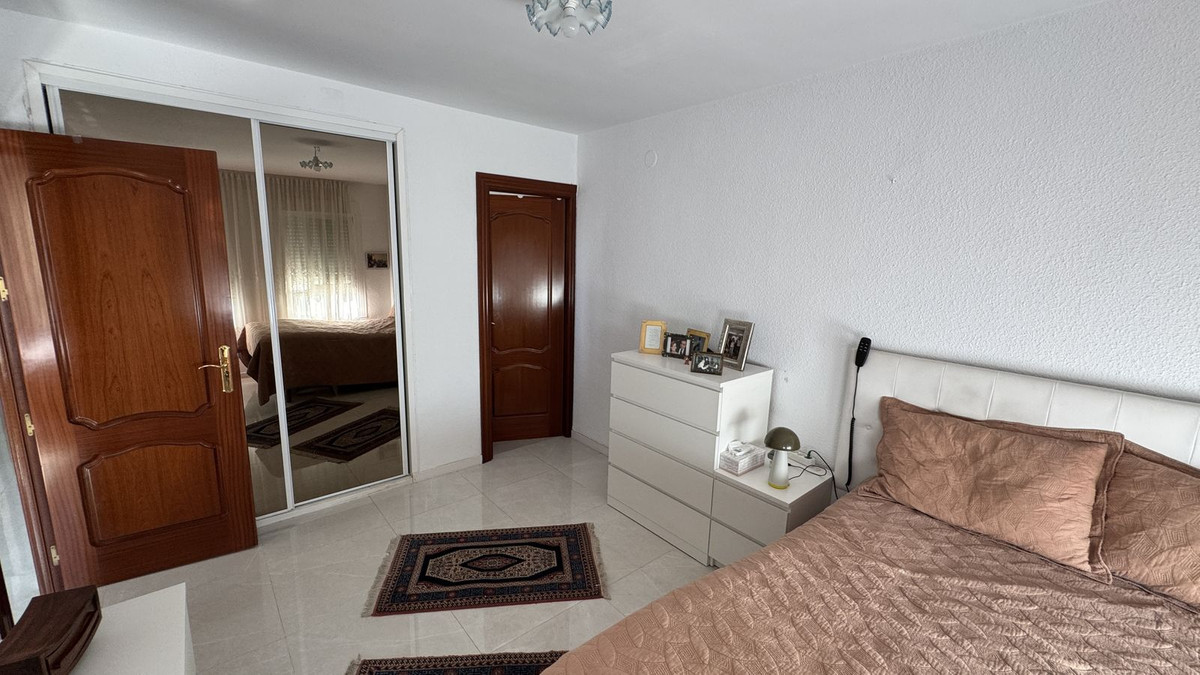 3ec94380b1ed22a9f020f0ddc7dfa955 - 18