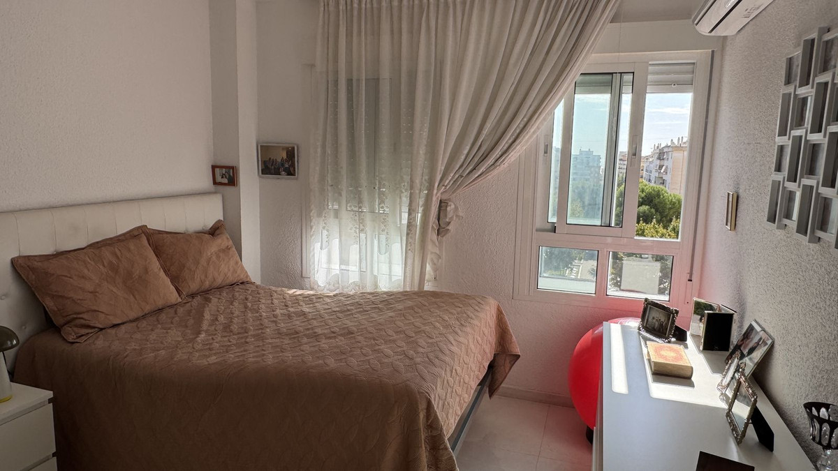 3ec94380b1ed22a9f020f0ddc7dfa955 - 19