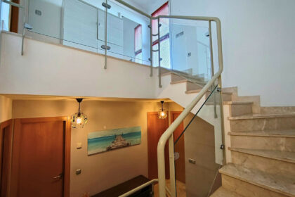 3f0af76dabaaf9444b41dfe5da04de2f - 23