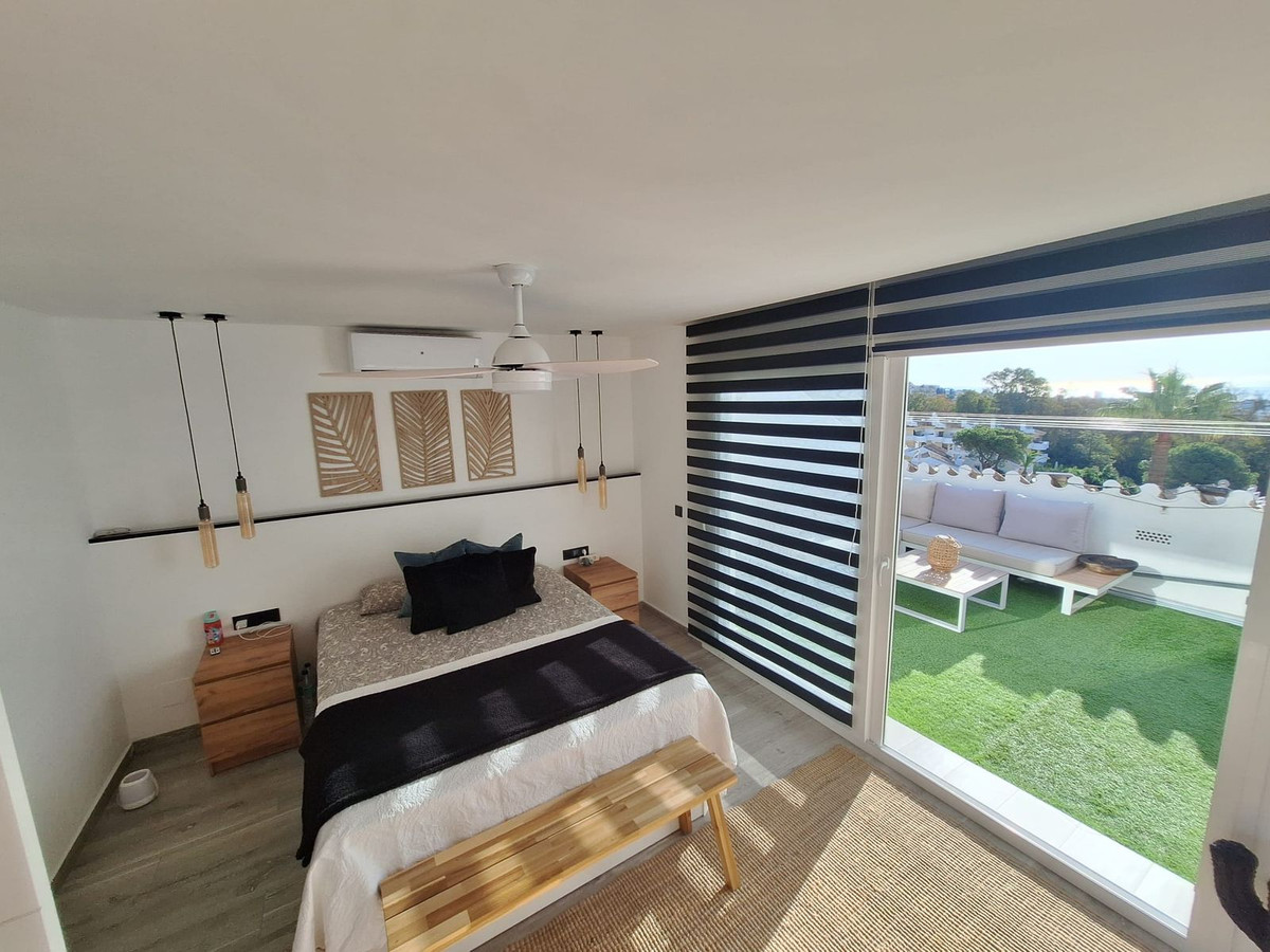 3f1f58df78c6b694b5c1d5b691383157 - 15