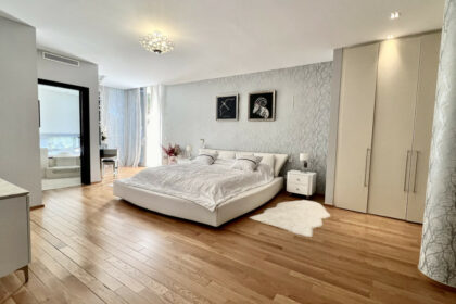 3f774e31ef8dce9774a962c34dfbb662 - 1