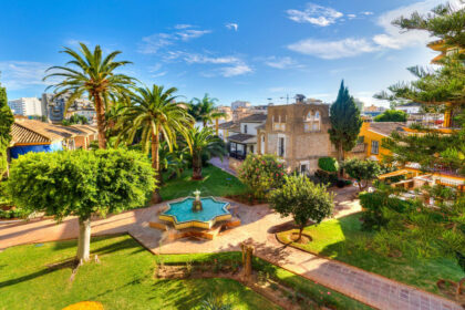 4016758e8456e02e9c5231dff0481bfc - 1