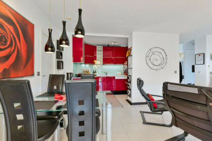 4016758e8456e02e9c5231dff0481bfc - 9