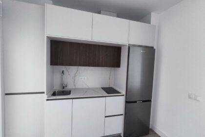 403e1c3b82a80b811bece053a4e78148 - 2