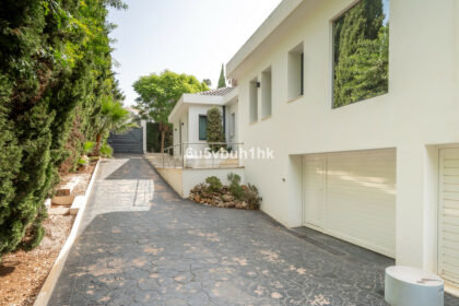 408588719fc1483de92de7017ba07756 - 38