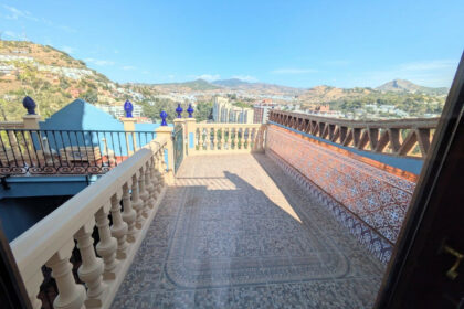 40e330f91bcc24f9e3d921f3f4446516 - 29