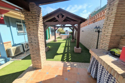 40e330f91bcc24f9e3d921f3f4446516 - 43