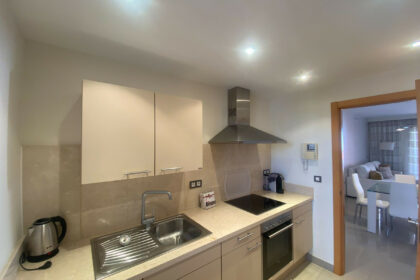 420988bf77abdb7b8b263fa971047c97 - 13