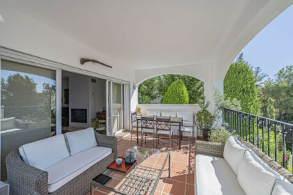 424e0177a0807084873ac23cd7ef9339 - 11