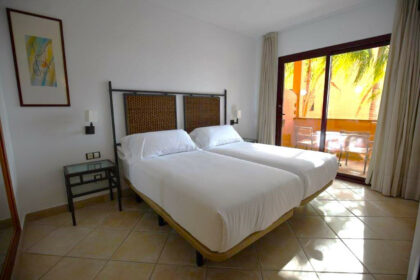 428a5a96867e13354c2e9518684aa4a6 - 4