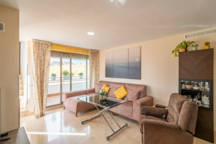 4379078f3647bc21583baee361d6dbdf - 2