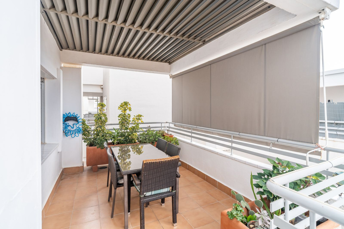 4379078f3647bc21583baee361d6dbdf - 21