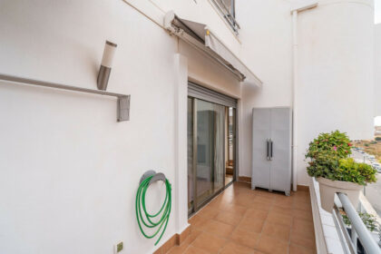 4379078f3647bc21583baee361d6dbdf - 28