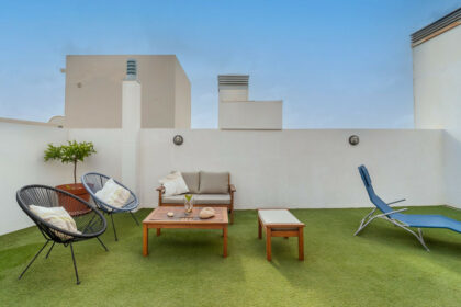 4379078f3647bc21583baee361d6dbdf - 33