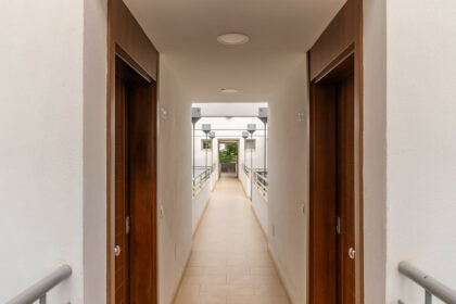 4379078f3647bc21583baee361d6dbdf - 43