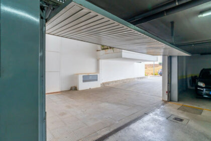 4379078f3647bc21583baee361d6dbdf - 48