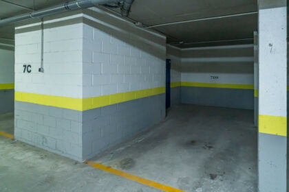 4379078f3647bc21583baee361d6dbdf - 49