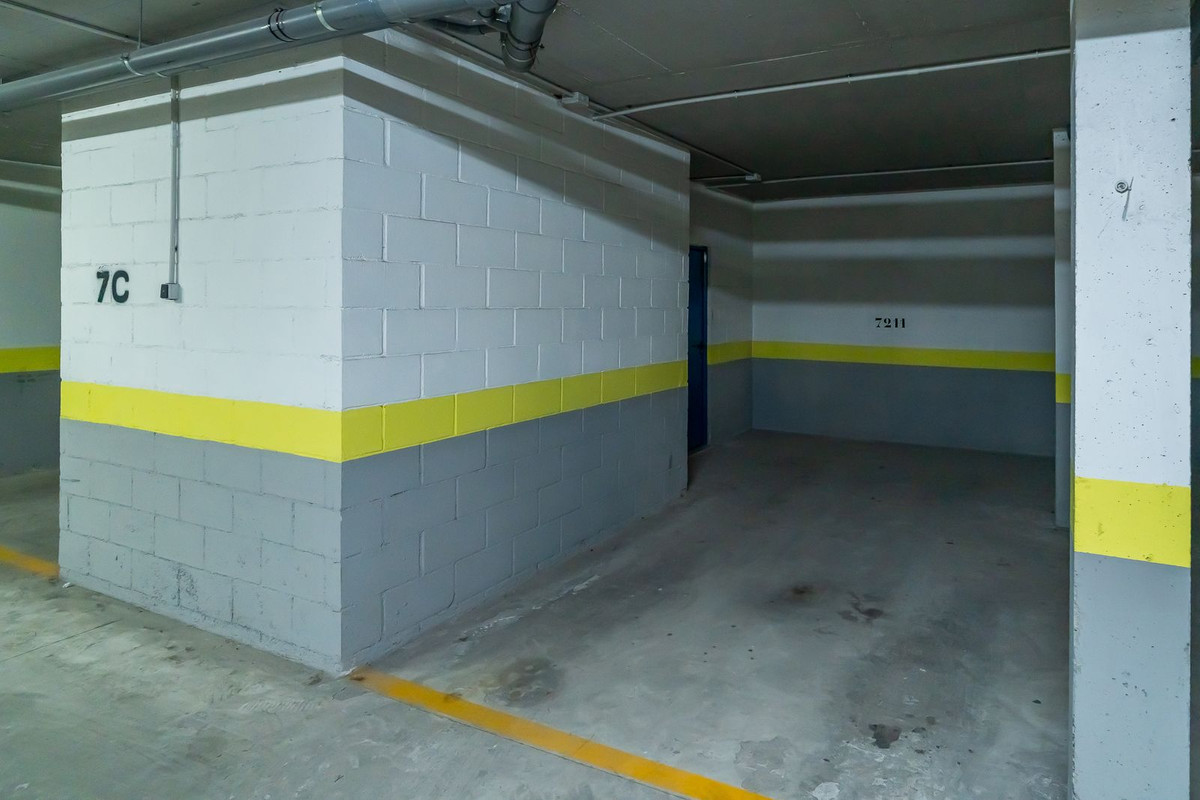 4379078f3647bc21583baee361d6dbdf - 49