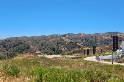 44193a4808e18c563fadfee36cb9af7d - 3