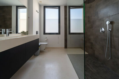 45aebc1e59895d6d71bde6fbd6d3d2f4 - 32