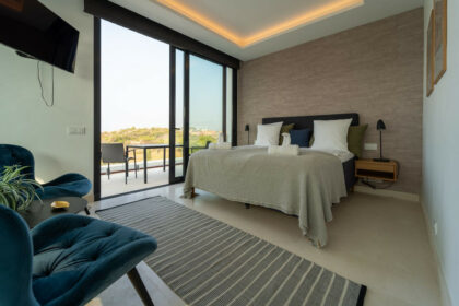 45aebc1e59895d6d71bde6fbd6d3d2f4 - 33