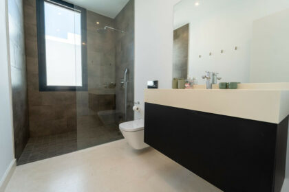 45aebc1e59895d6d71bde6fbd6d3d2f4 - 39