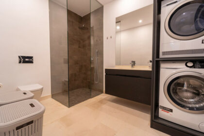 45aebc1e59895d6d71bde6fbd6d3d2f4 - 47