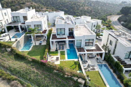 45aebc1e59895d6d71bde6fbd6d3d2f4 - 51