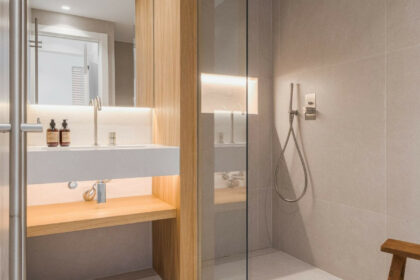 4688d0caca85ccab930e61c80499a011 - 2