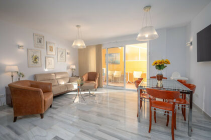 471f5f969a3efd203096d1dd63859009 - 10