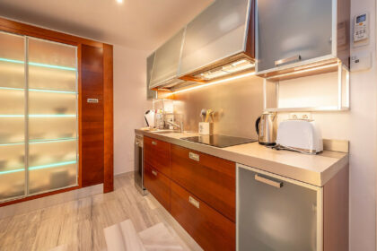 471f5f969a3efd203096d1dd63859009 - 6