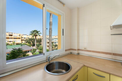 472c7074082fa15da9d205c3da9d2d33 - 10