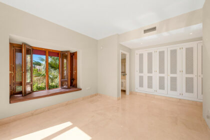 474641faf0695dbd9040aa2c1c0bec49 - 10