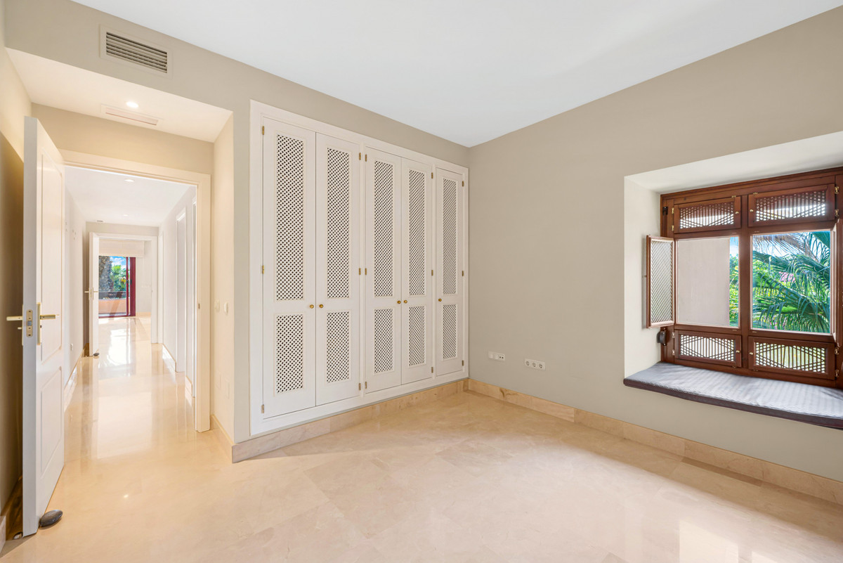 474641faf0695dbd9040aa2c1c0bec49 - 16