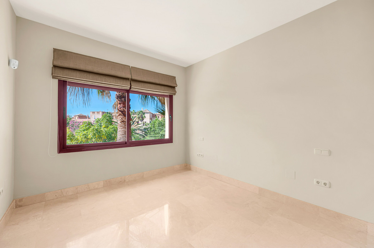 474641faf0695dbd9040aa2c1c0bec49 - 19