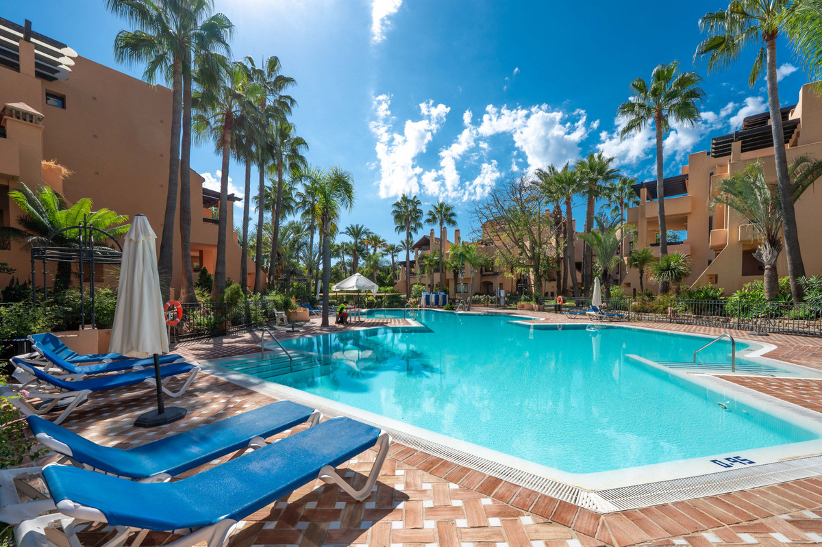 474641faf0695dbd9040aa2c1c0bec49 - 21