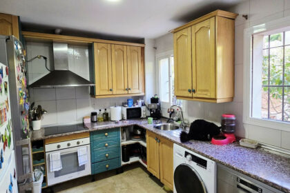 47ff0fb8d7baa4f441239c1ff808e0e6 - 11