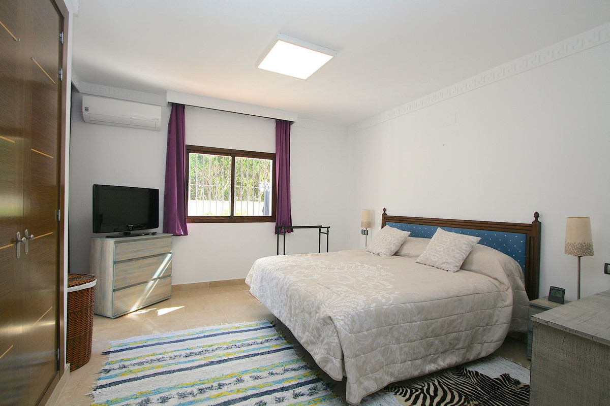 48240c683e311abbef68c700674ad9a8 - 11