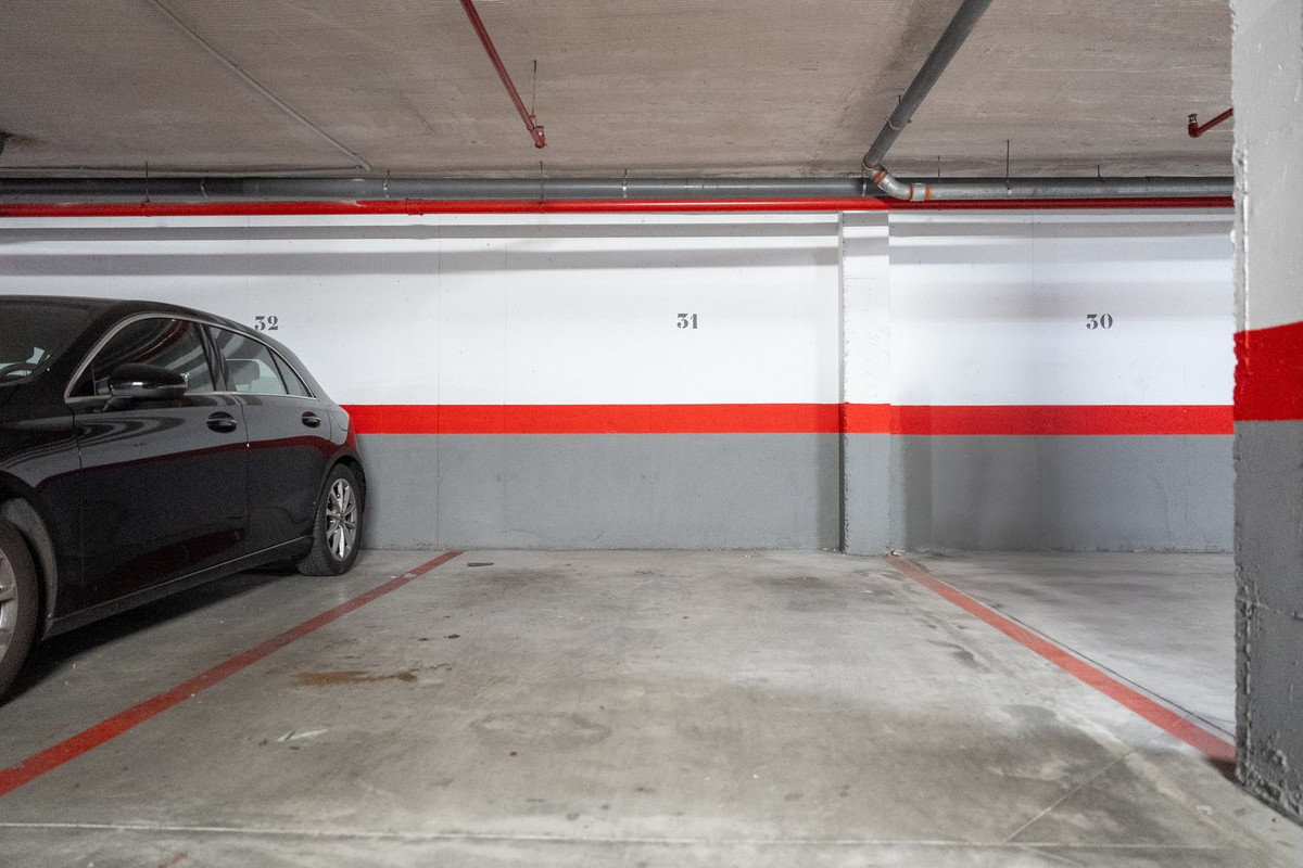 486465f3ee2612cc06acde807121ed01 - 16