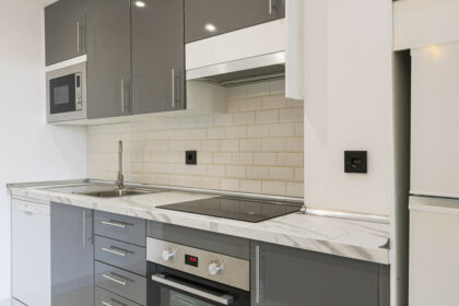 49881e5da3c5eedb0fe8028f22990427 - 7