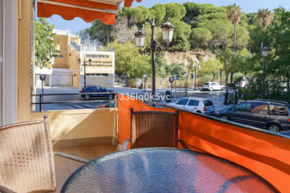 49b3344587fa662f466e98f9007ad4da - 15