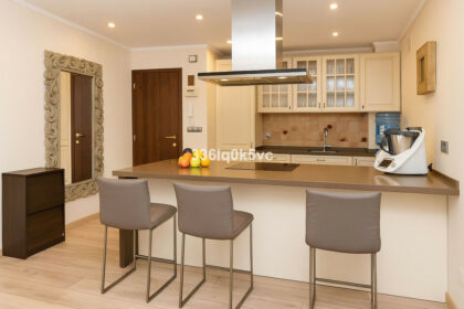 49b3344587fa662f466e98f9007ad4da - 3